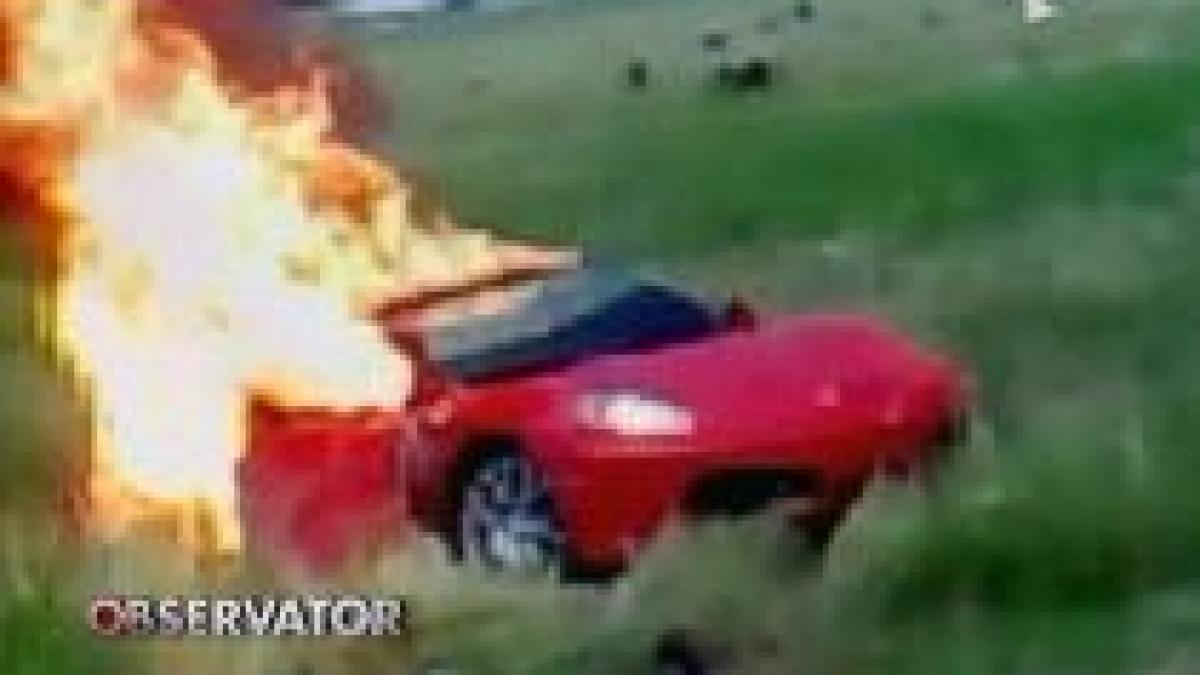 nicio luna fara un ferrari in flacari un alt bolid f430 a ars dupa ce a provocat un accident video