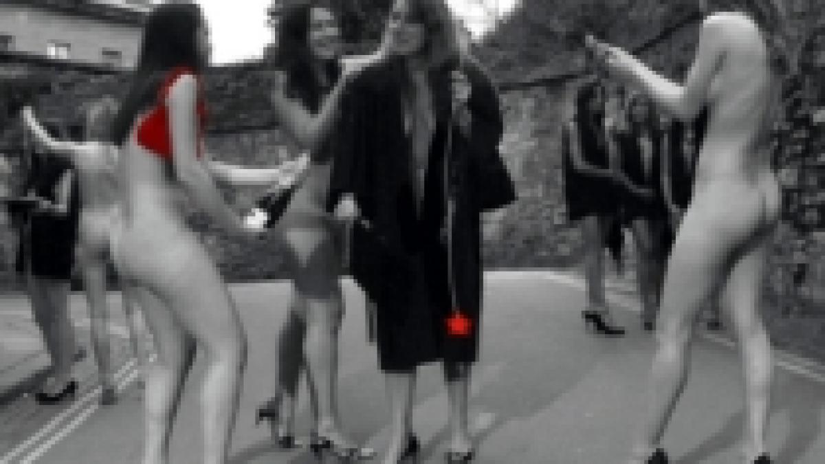 studentii de la oxford se dezbraca in scopuri caritabile foto