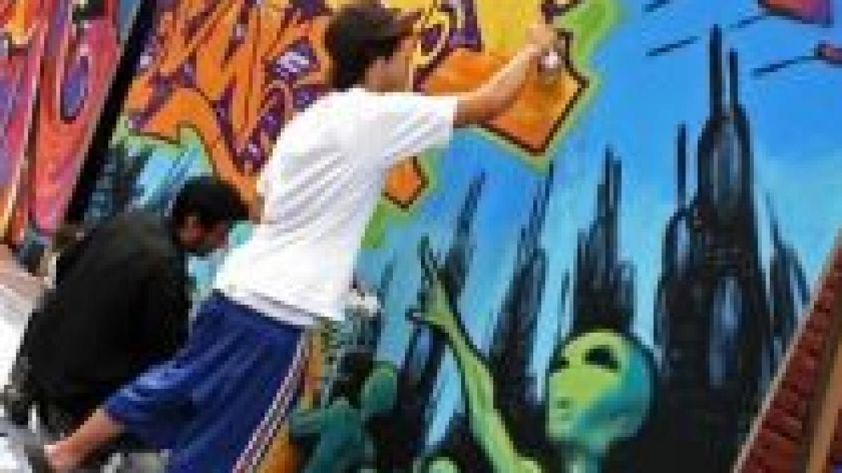 festival de graffiti in argentina unele lucrari s au vandut cu mii de dolari