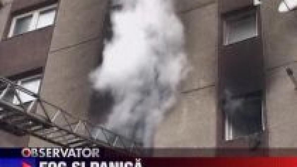 Incendiu puternic în centrul Braşovului în urma unui scurtcircuit (VIDEO)
