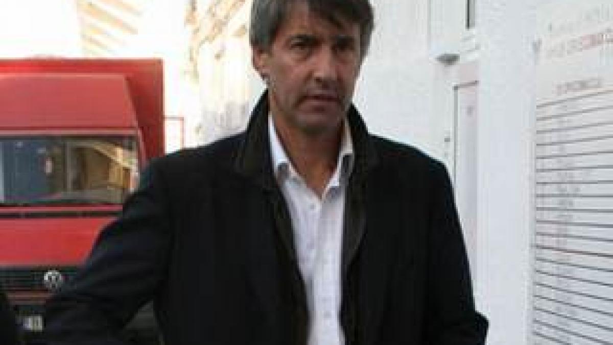 nichita nu crede ca il poate tine pe bergodi la iasi gigi becali maine aflu daca vine la steaua