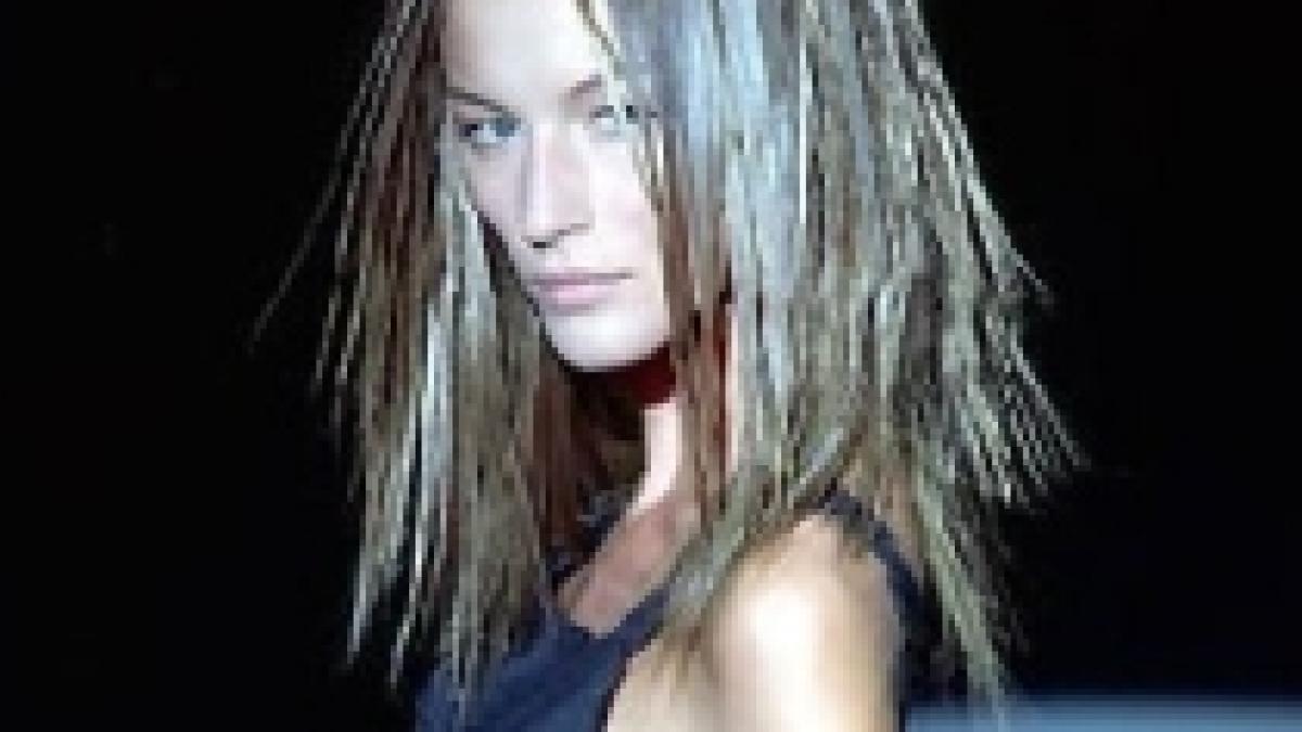 manechinele anorexice in centrul atentiei designerii criticati pentru ca fabrica haine prea mici