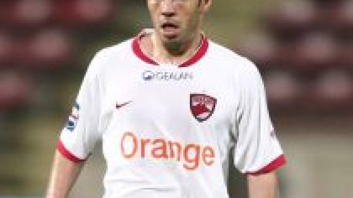 dinamo rateaza transferul lui margaritescu sunt dinamovist vreau sa vin dar nu mi da drumul terek