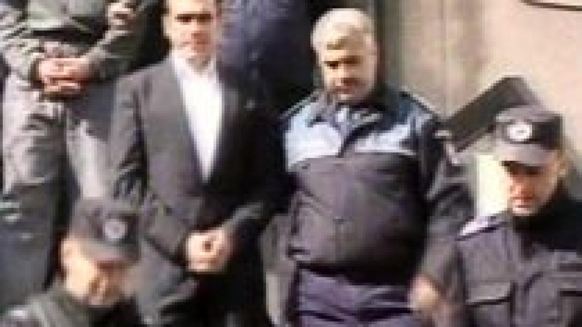 dosarul coruptiei din fotbal procurorii dna i au prezentat lui penescu materialul de urmarire penala