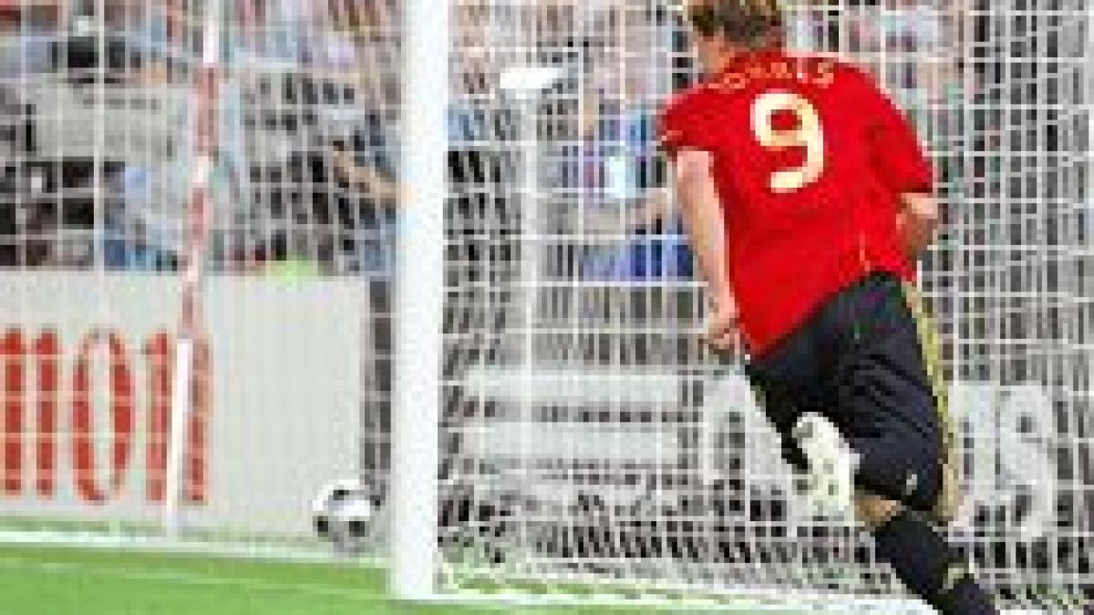 spania i a dat 5 boabe fostului portar dinamovist glen moss titularul noii zeelande video