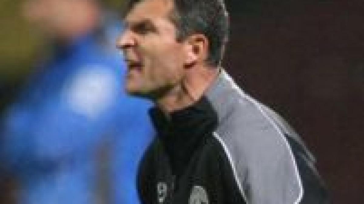 aproape de un acord sabau a negociat luni cu actionarii lui dinamo pana tarziu in noapte