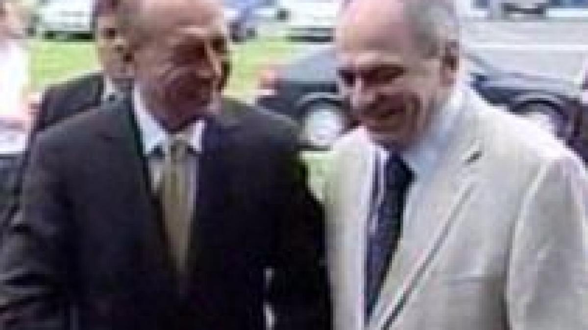 basescu catre liiceanu scoala romaneasca scoate tampiti video