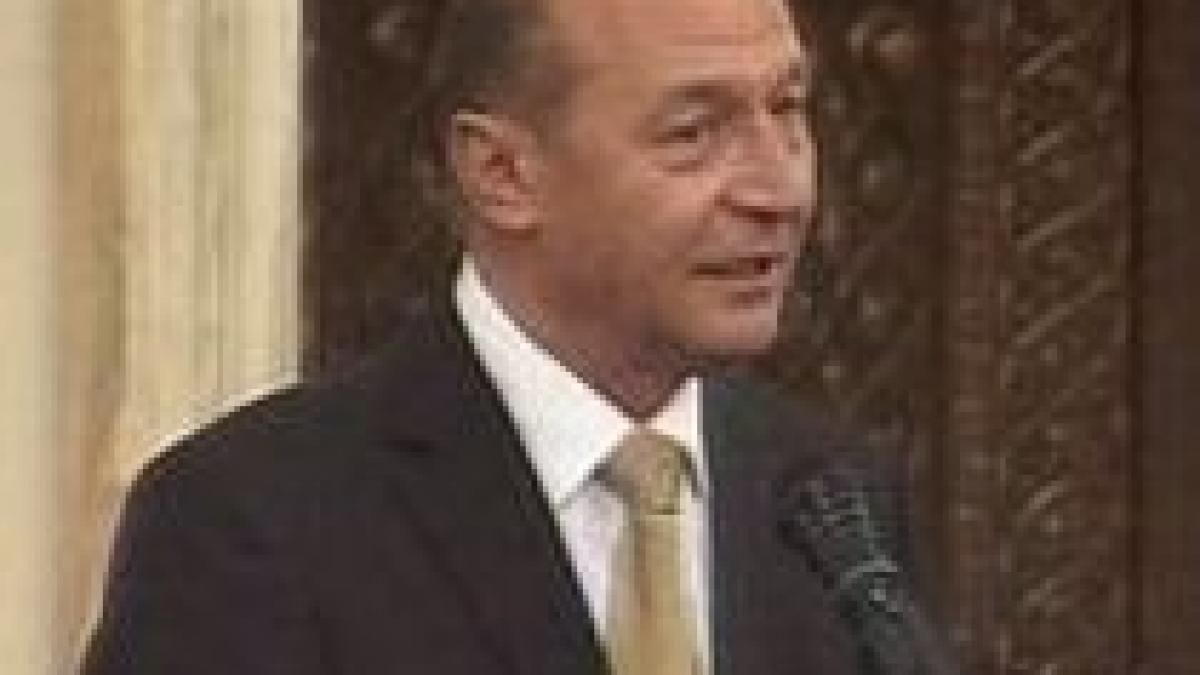 traian basescu a facut publica o decizie a curtii constitutioale care nu era inca oficiala