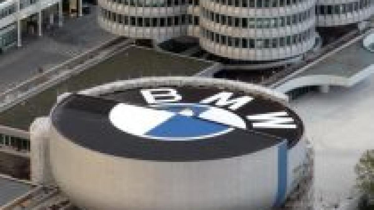 bmw scapa de criza pe seama angajatilor nu va mai cumparati masini de alte marci