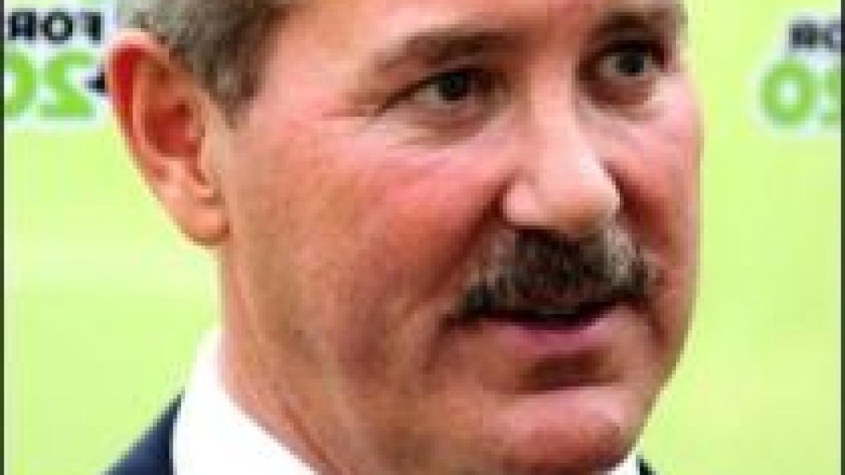 miliardarul texan sir allen stanford arestat pentru o frauda de 8 miliarde de dolari