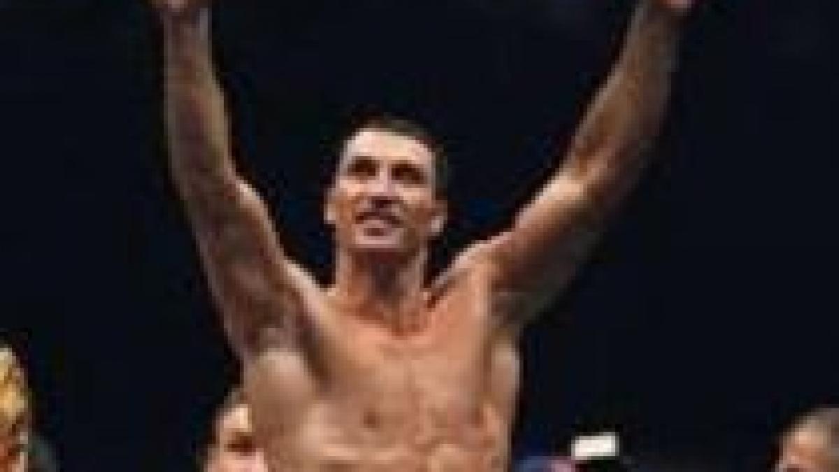 box vladimir kliciko pastreaza titlurile ibf ibo si wbo dupa victoria la ruslan ciagaev video