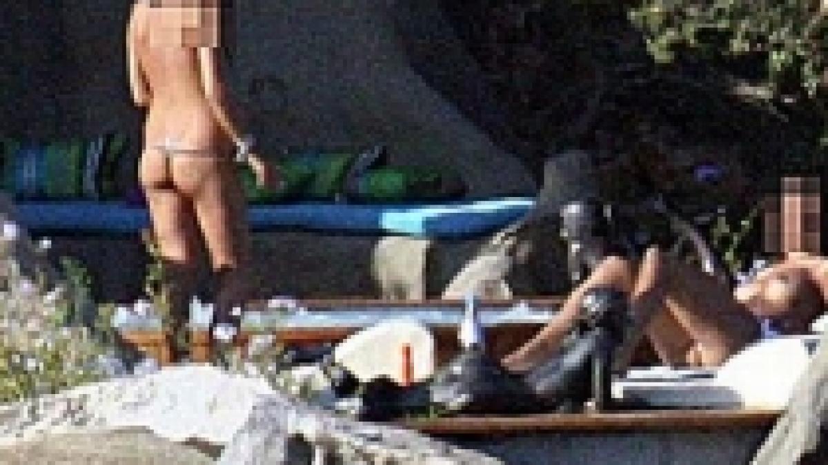 30 de femei majoritatea dame de companie interogate in legatura cu petrecerile lui berlusconi