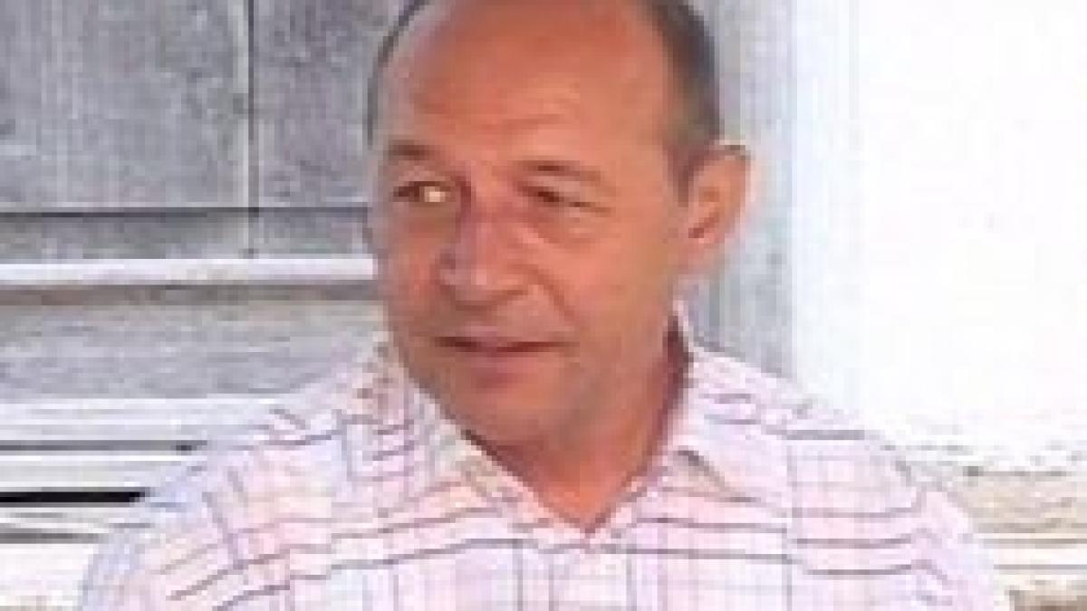 traian basescu recunoastem moldova si ii sustinem integritatea teritoriala video