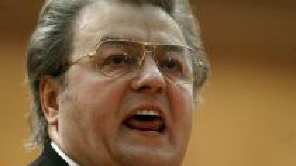 isterii de europarlamentar cv tudor prea milostivul in toate cele eu tin la batrani dar sa nu ma