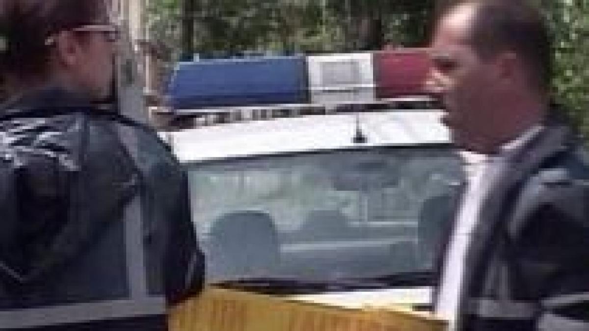 Fiul poliţistului care a împuşcat mortal o tânără, reţinut de procurori