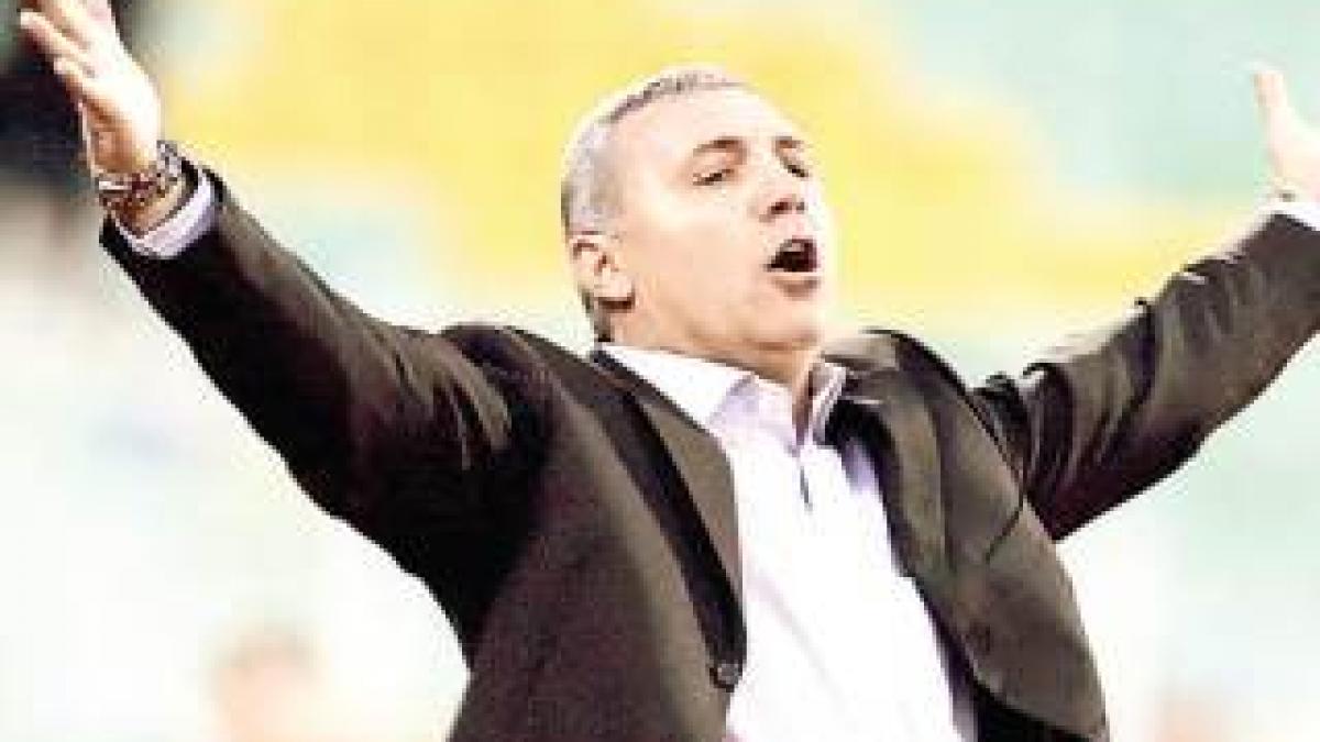 hristo stoichkov va antrena in africa de sud pe mamelodi sundowns