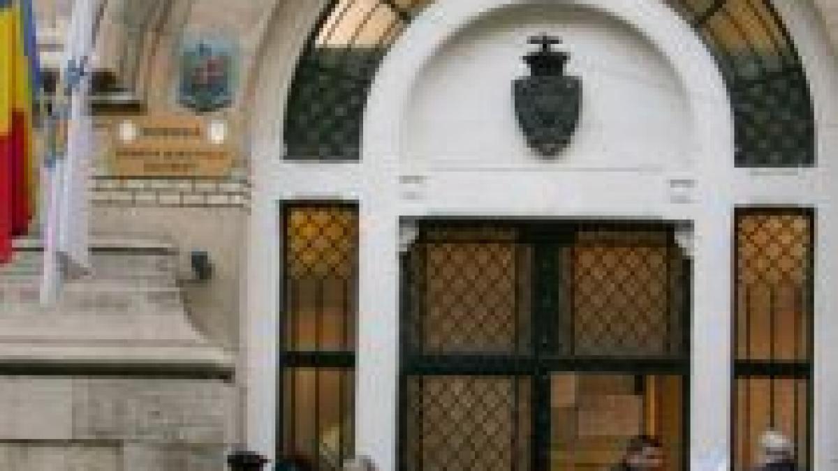 consilier general din bucuresti cercetat pentru fals in declaratii