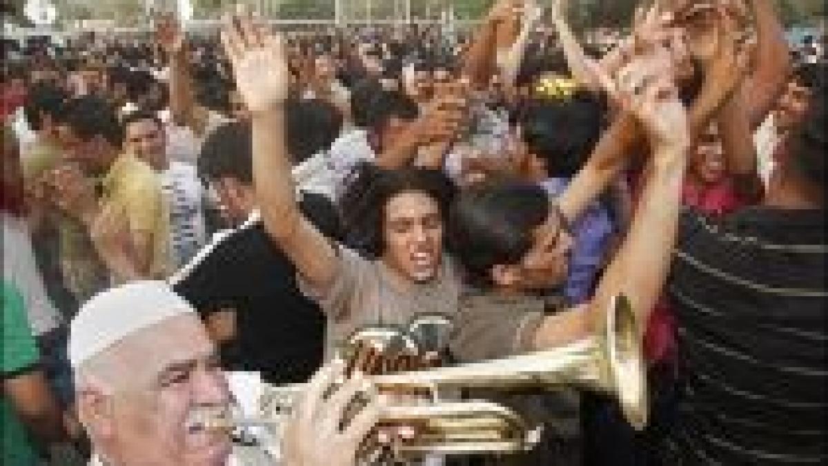 atentat in irak 32 de morti in ziua retragerii trupelor americane din orase