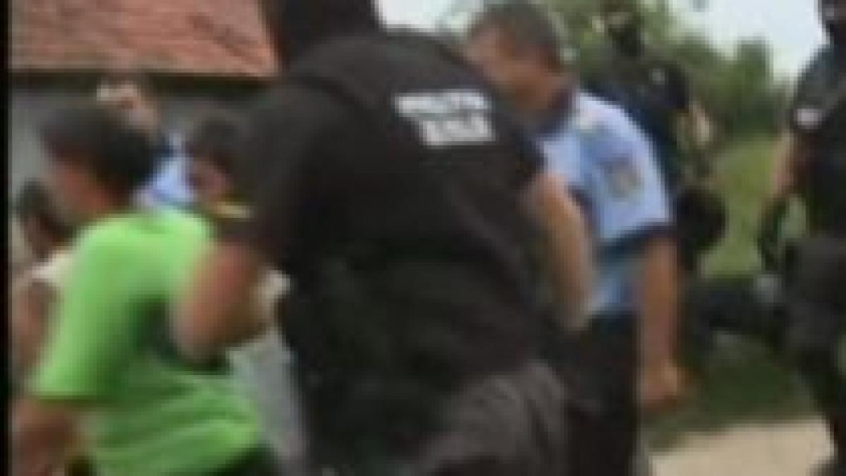 incaierare in timis mai multi copii de etnie rroma s au luat la bataie cu trei persoane video