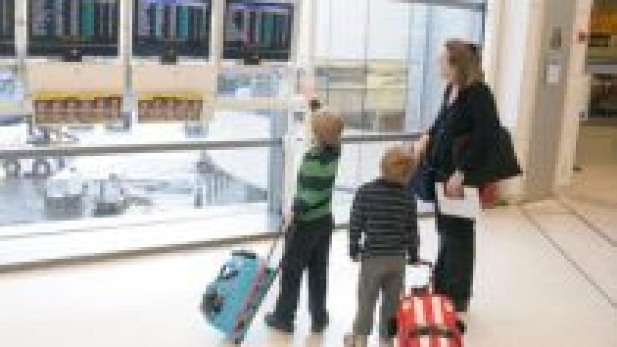 sase din zece romani nu isi permit sa plece in concediu anul acesta