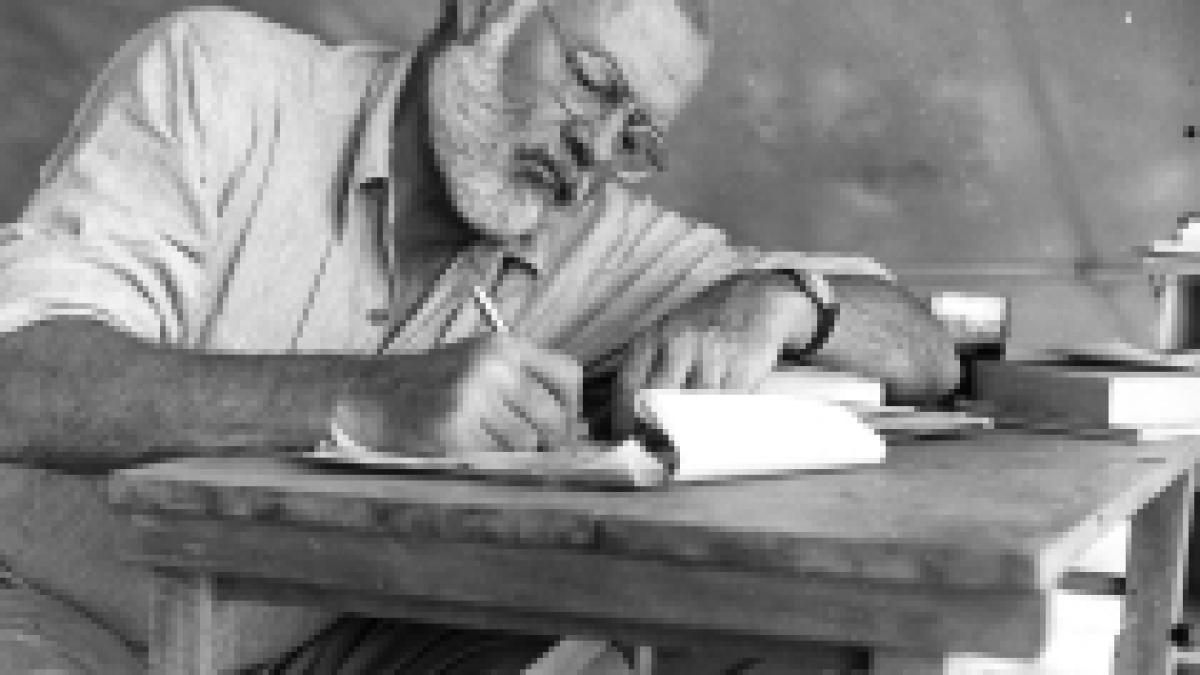 ernst hemingway a spionat sua scriitorul a fost trecut pe lista spionilor kgb