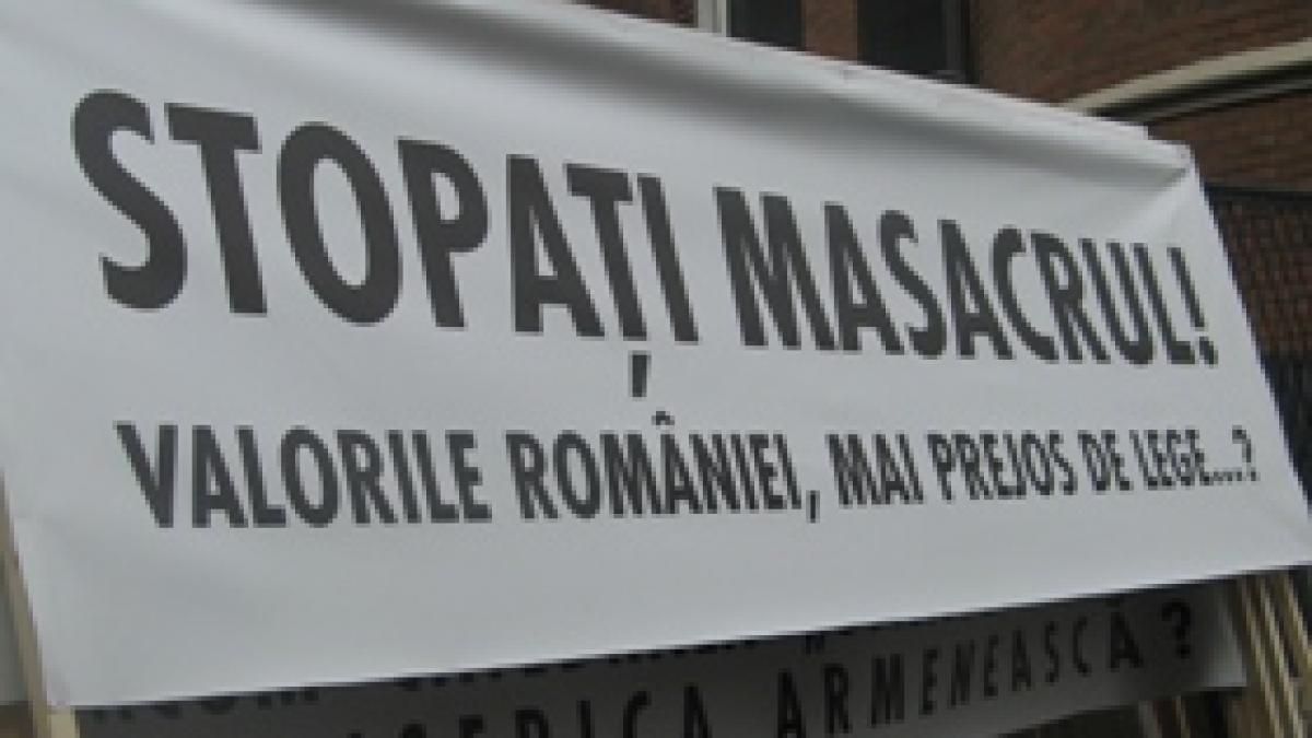 stopati masacrul protestul credinciosilor pentru protejarea catedralei sf iosif