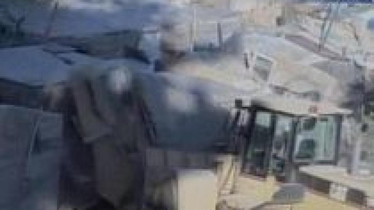 grecii declara razboi imigrantilor ilegali o tabara de la patras demolata video