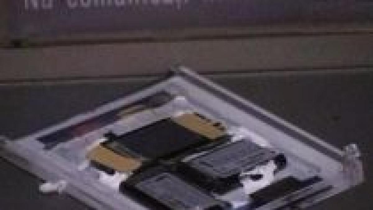 dispozitiv de copiere a cardurilor descoperit de o femeie la un bancomat din constanta