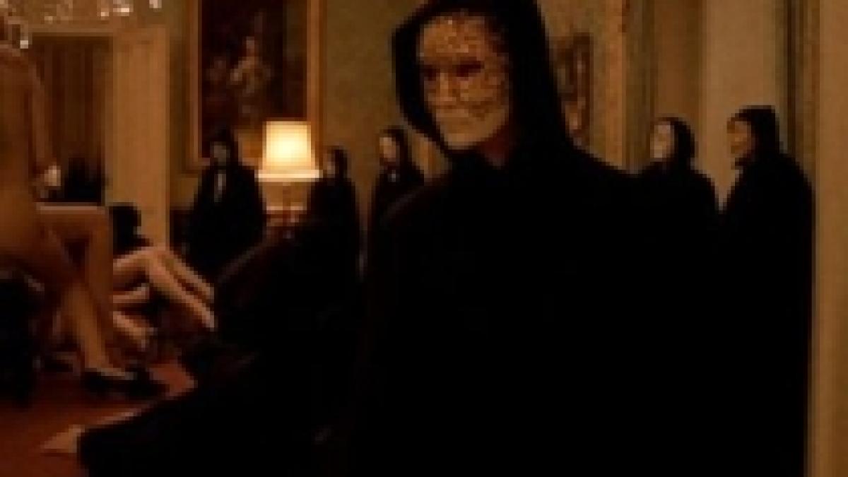 marea britanie orgie de tipul eyes wide shut la un castel din secolul 17