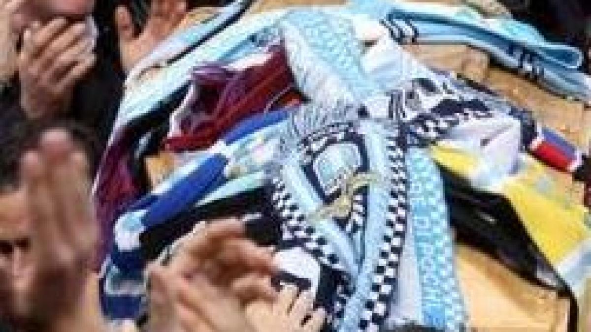 un politist a fost trimis la inchisoare dupa ce a ucis un fan al lui lazio roma