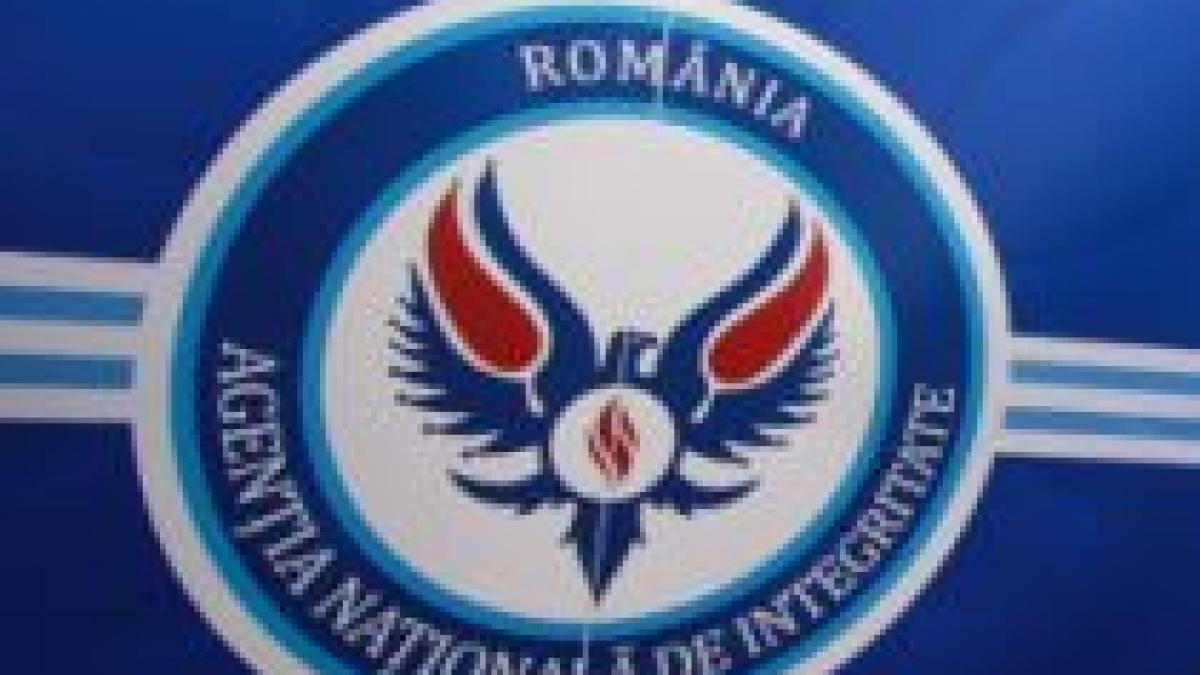 ani cheltuieste bani publici pentru propriul confort