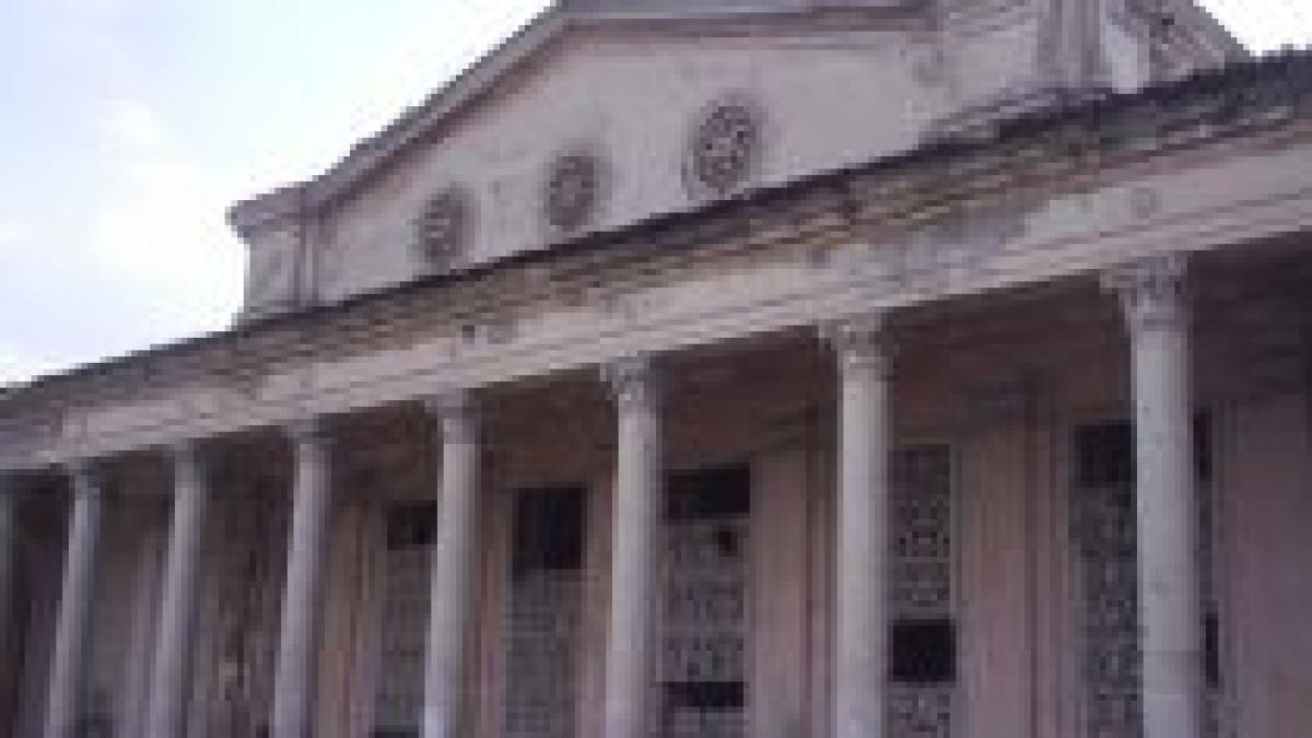 in bucuresti a fost amenajat primul cinematograf in parc