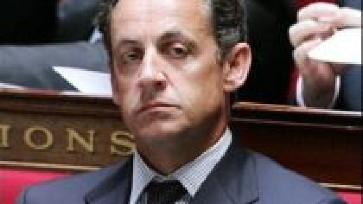 nicolas sarkozy acuzat de manipularea opiniei publice prin cenzurarea sondajelor