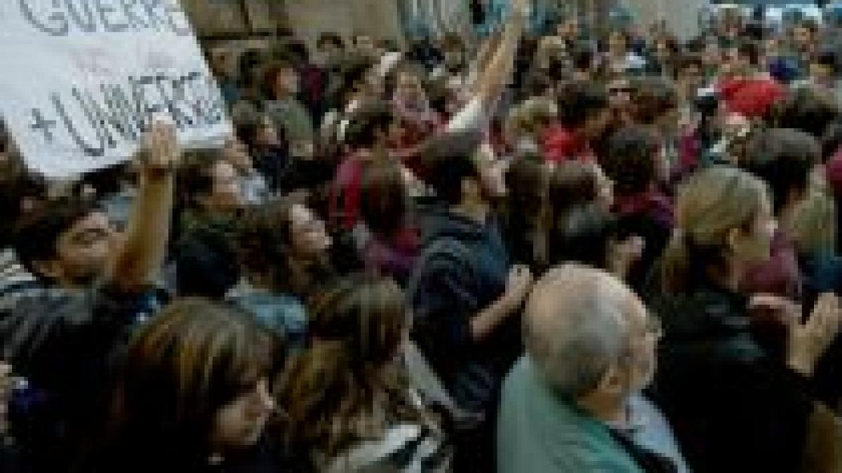 Federaţia ?Alma Mater? intenţionează să dea în judecată Guvernul