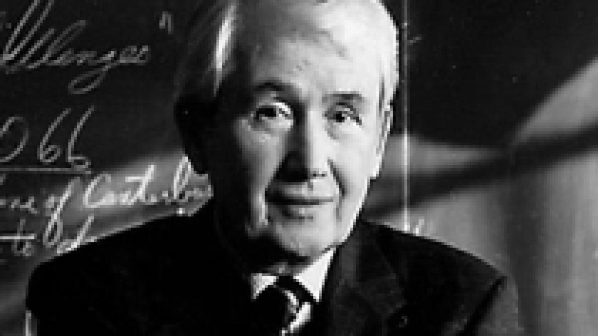 a murit scriitorul frank mccourt laureat al premiului pulitzer