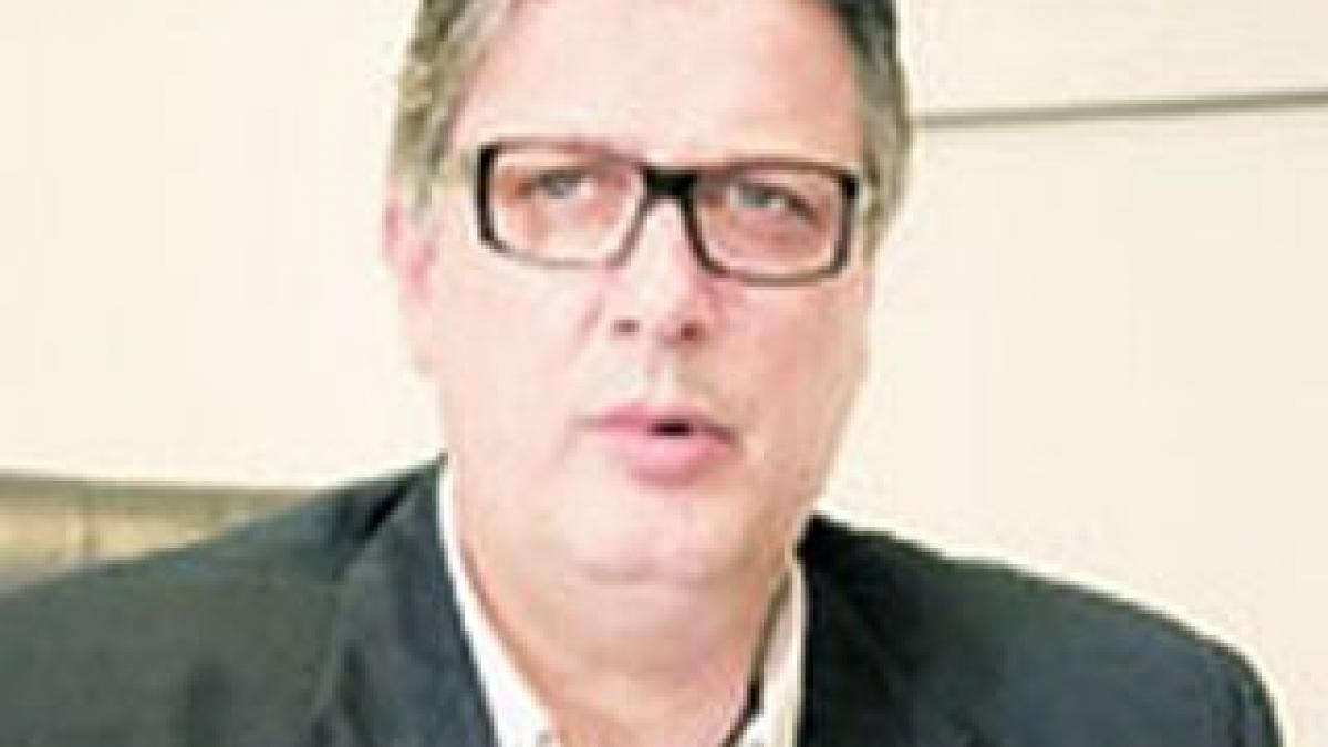 gino iorgulescu are termen pana la 1 august sa spuna daca vine la rapid pe post de presedinte