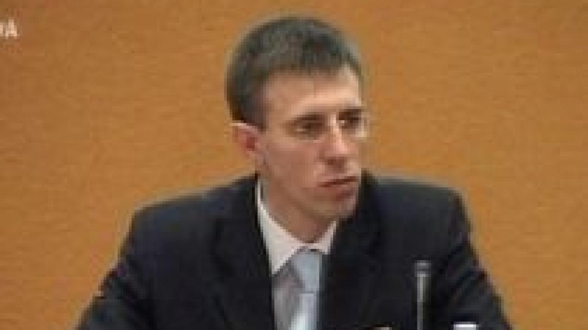 primarul liberal al chisinaului retinut de politisti pentru ca a incalcat legea electorala