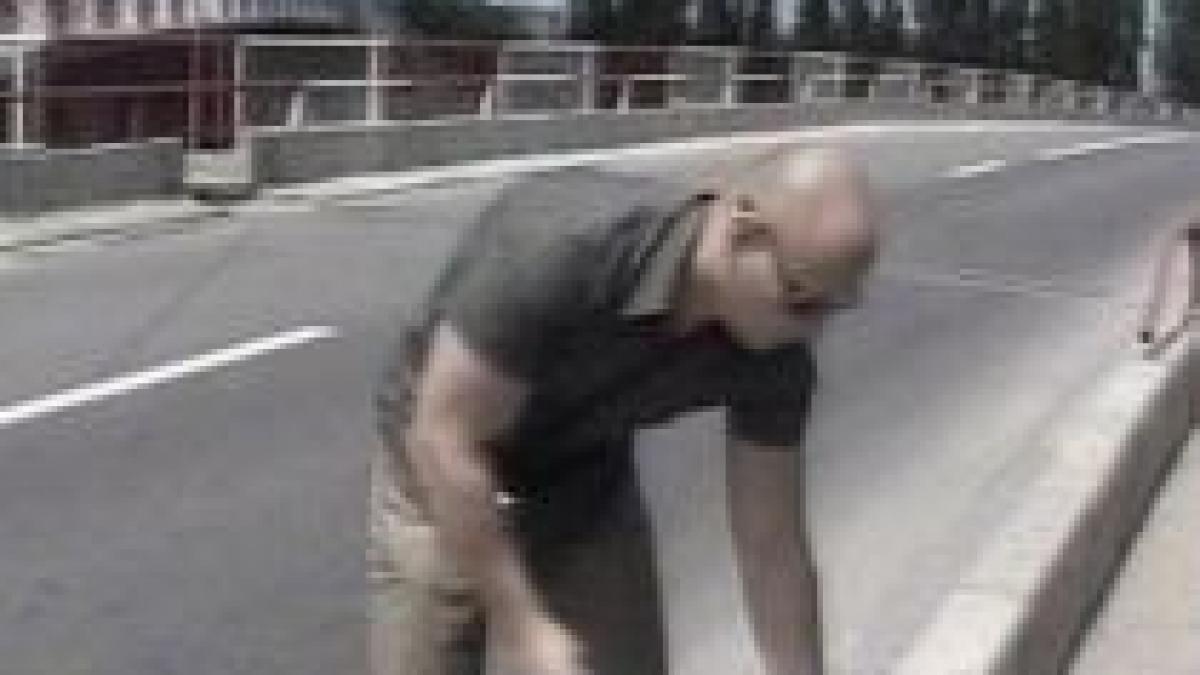 Bărbatul care a blocat de 22 de ori centura Braşovului a fost arestat (VIDEO)