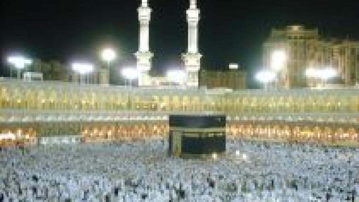 statele arabe interzic copiilor si batranilor sa mai participe la pelerinajul din arabia saudita