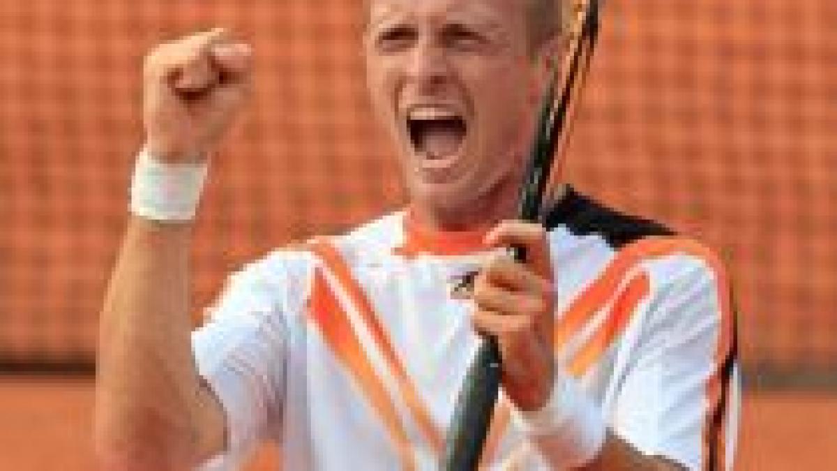 davydenko care l a imblanzit pe hanescu s a impus in finala turneului de la hamburg