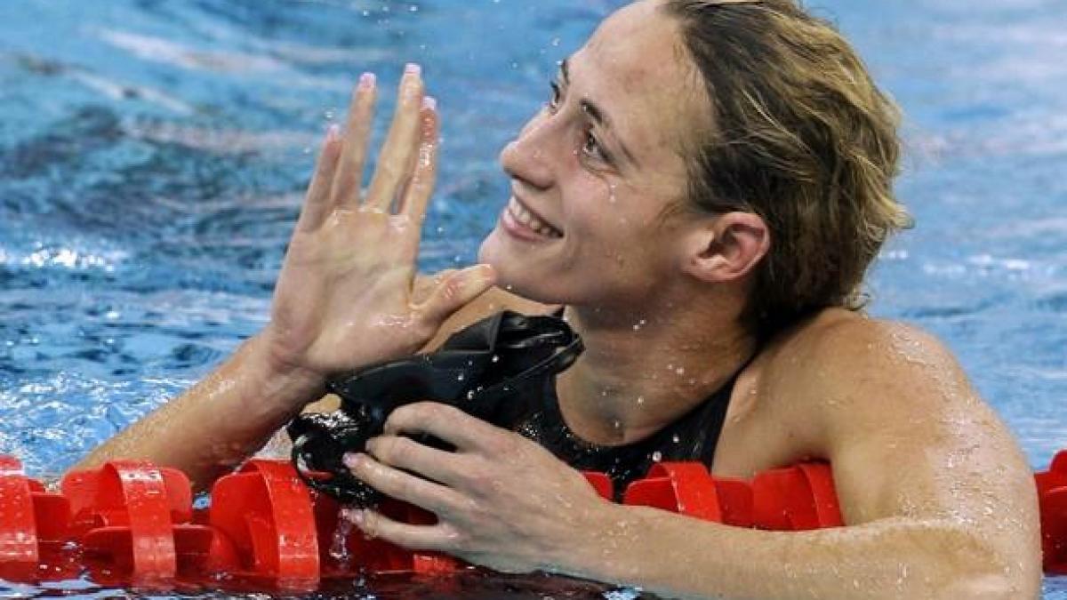 camelia potec aduce prima medalie pentru romania la mondialele de natatie