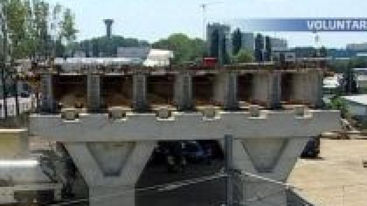 Pasajul Pipera-Tunari, finalizat în două luni. Construcţia a costat dublu şi a depăşit termenul cu un an