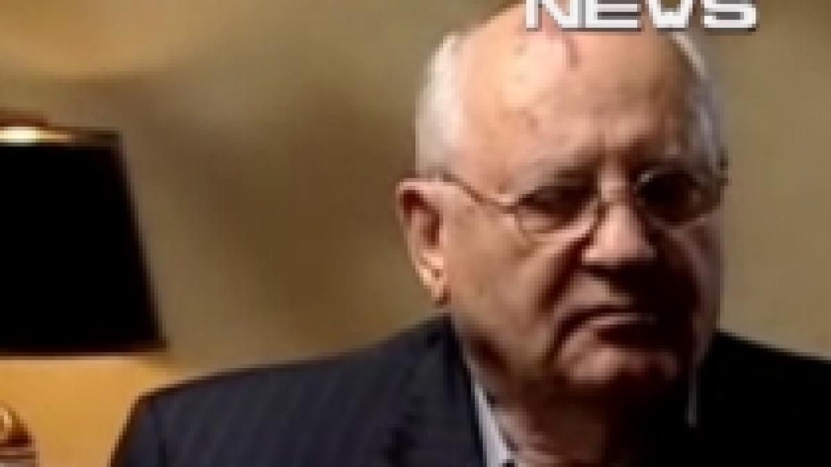 gorbaciov canta in memoria sotiei sale video