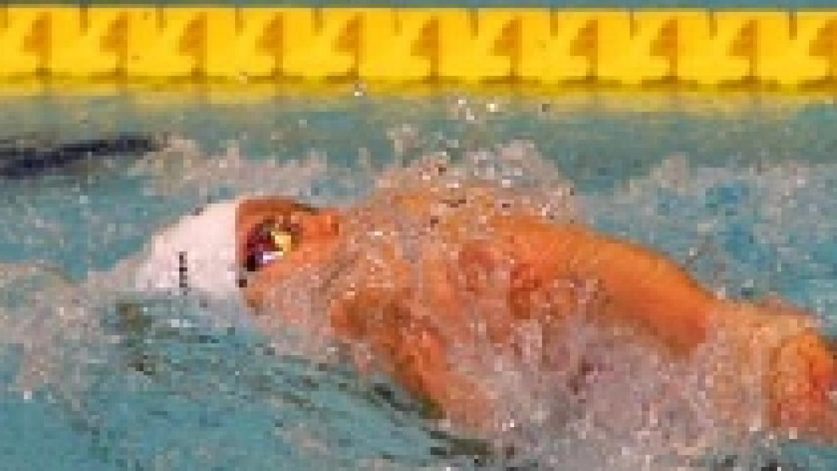 patru recorduri mondiale au picat marti la mondialele de natatie