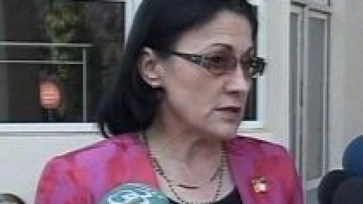 liceul ar putea deveni obligatoriu sindicalistii s au intalnit din nou cu ministrul educatiei video