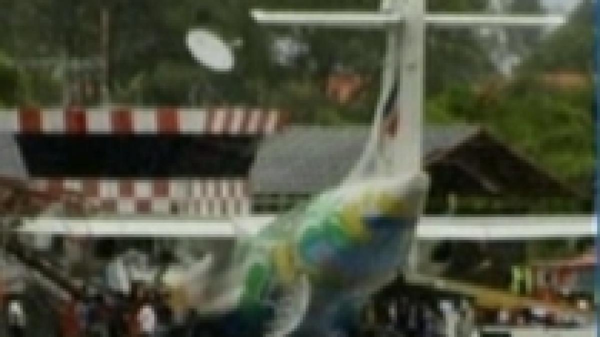 thailanda un mort si 10 raniti grav dupa ce un avion a lovit turnul de control video