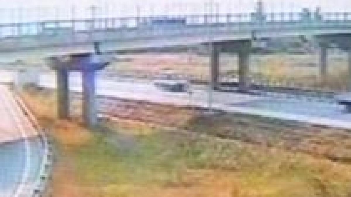 transportatorii contesta taxa pentru podul fetesti cernavoda