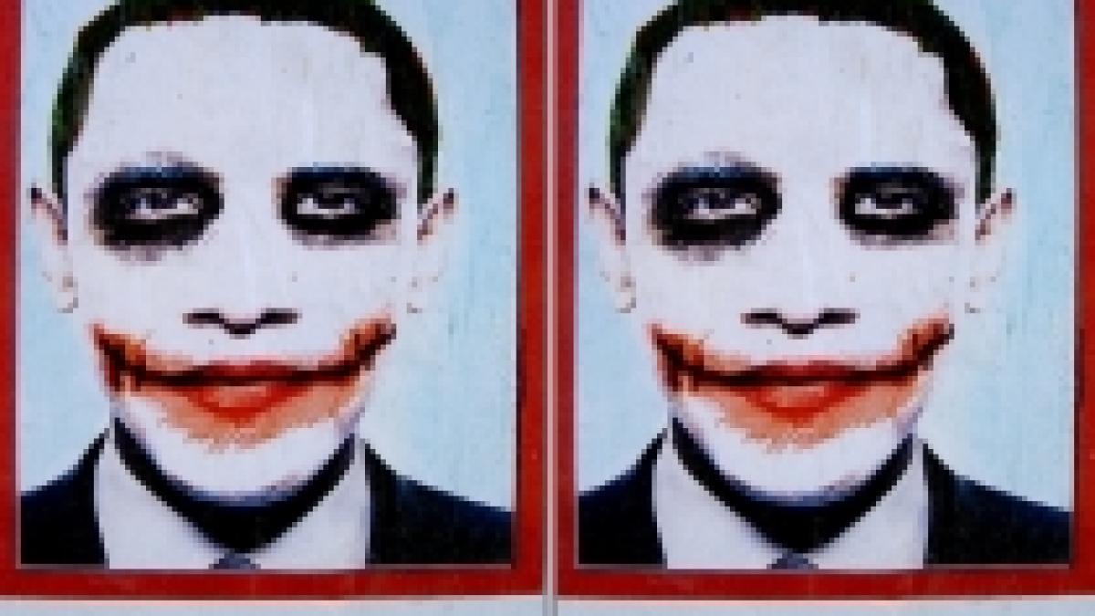 bataie de joc la adresa presedintelui sua afise cu jokerul obama in los angeles foto