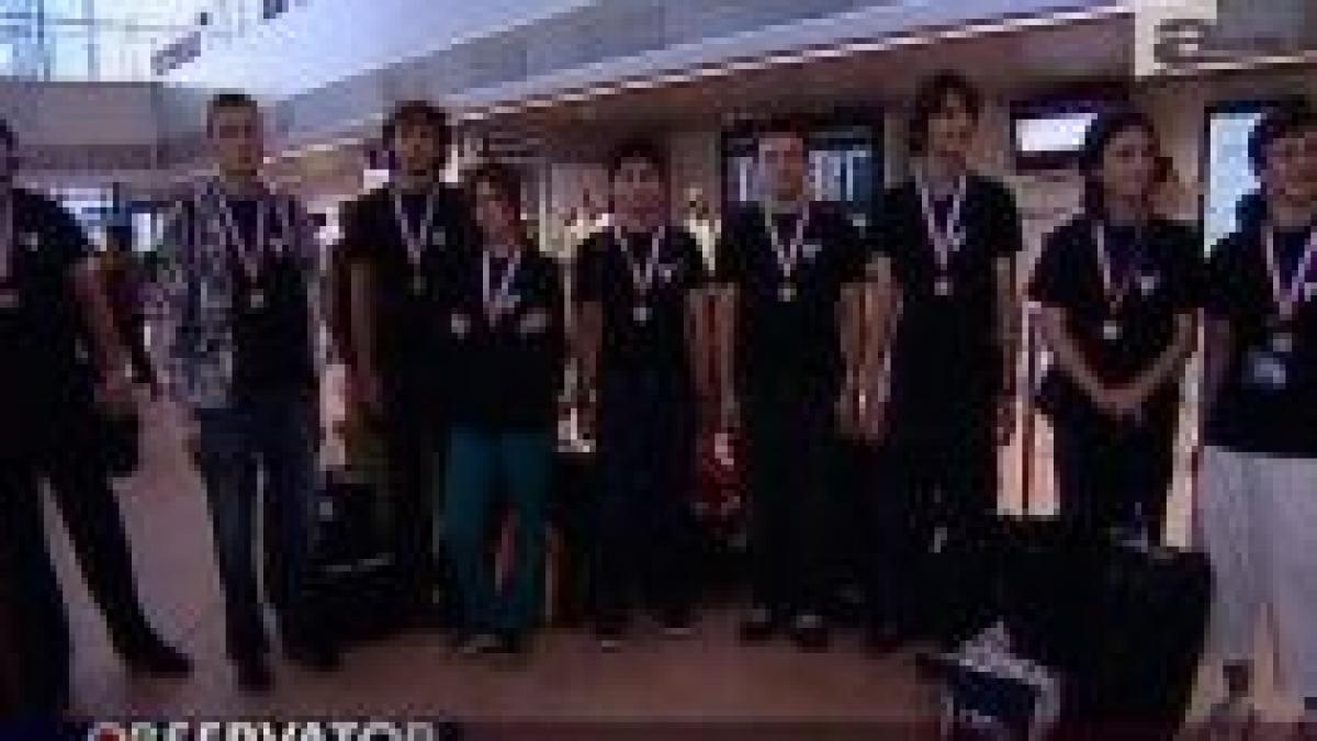 elevii romani au castigat pentru al doilea an consecutiv premiul i la un concurs organizat de nasa