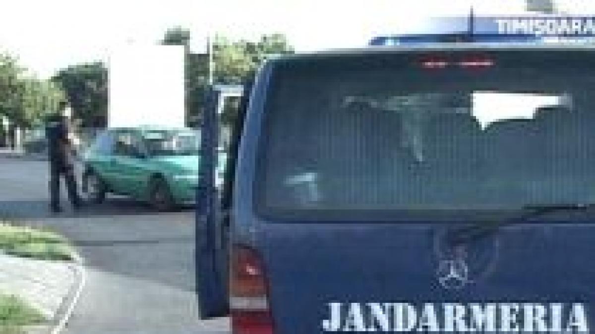 alarma falsa cu bomba la timisoara sute de clienti si angajati au fost evacuati video